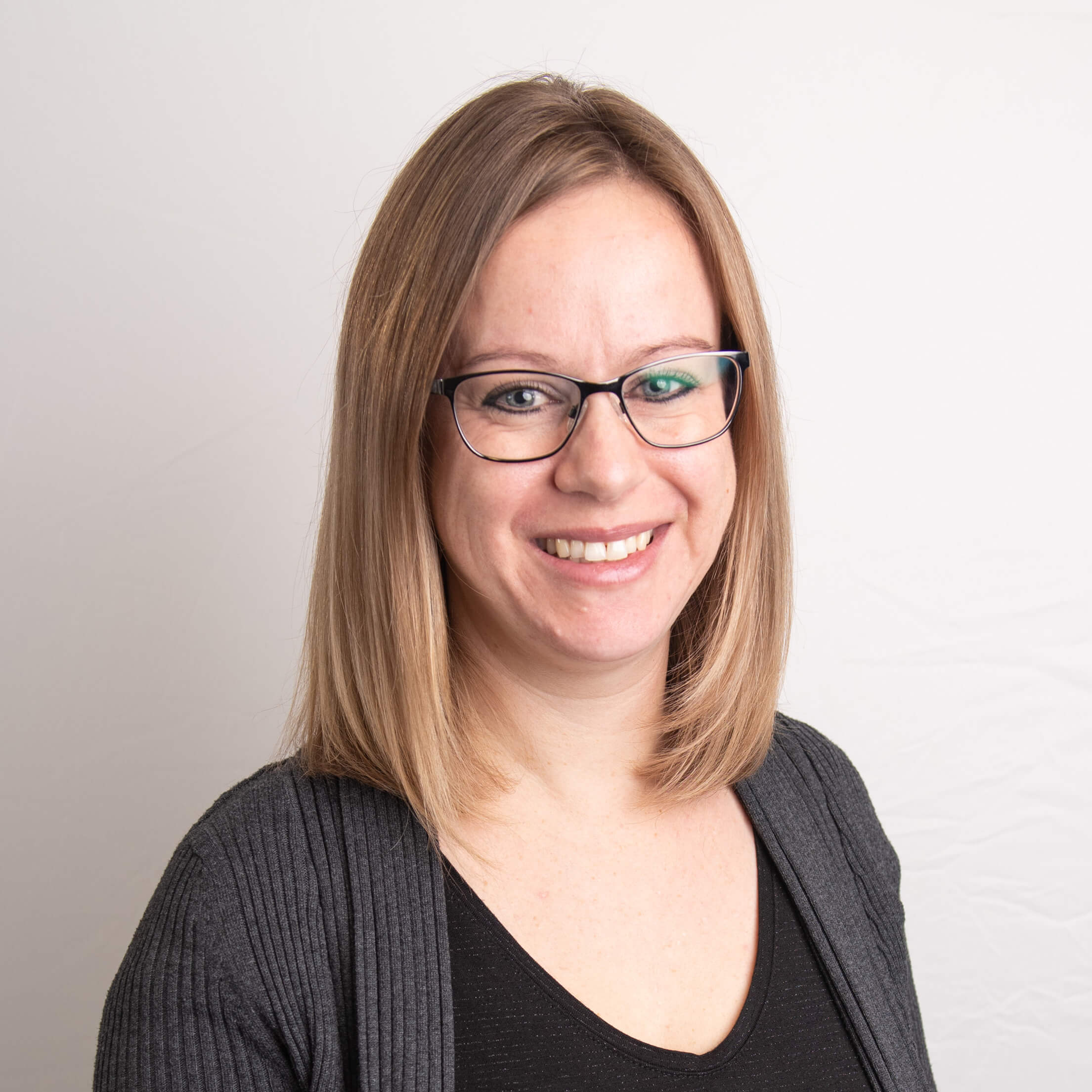 https://stage.haar-werk.ch/wp-content/uploads/2021/01/Brigitte-Schmid.jpg