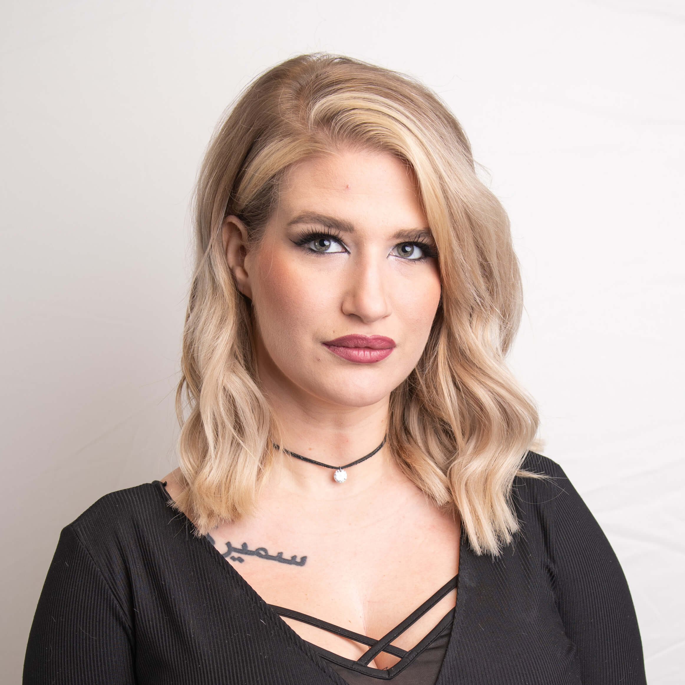 https://stage.haar-werk.ch/wp-content/uploads/2021/01/Samira-Zehnder.jpg