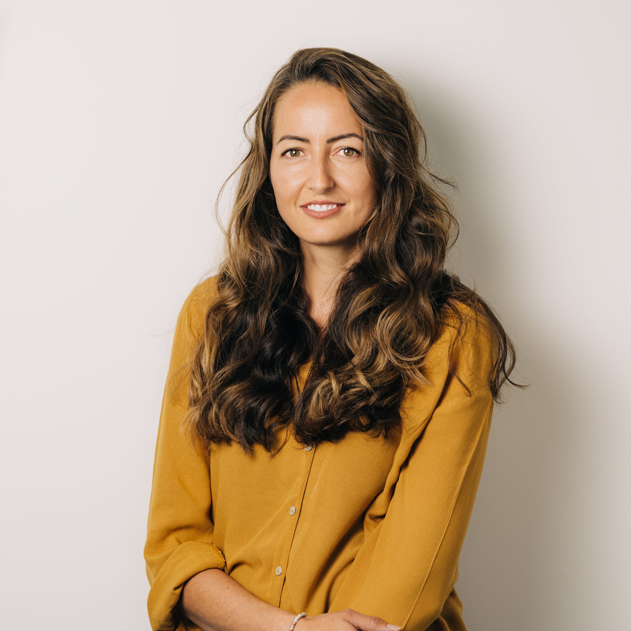 https://stage.haar-werk.ch/wp-content/uploads/2023/11/portraits-182-scaled.jpg