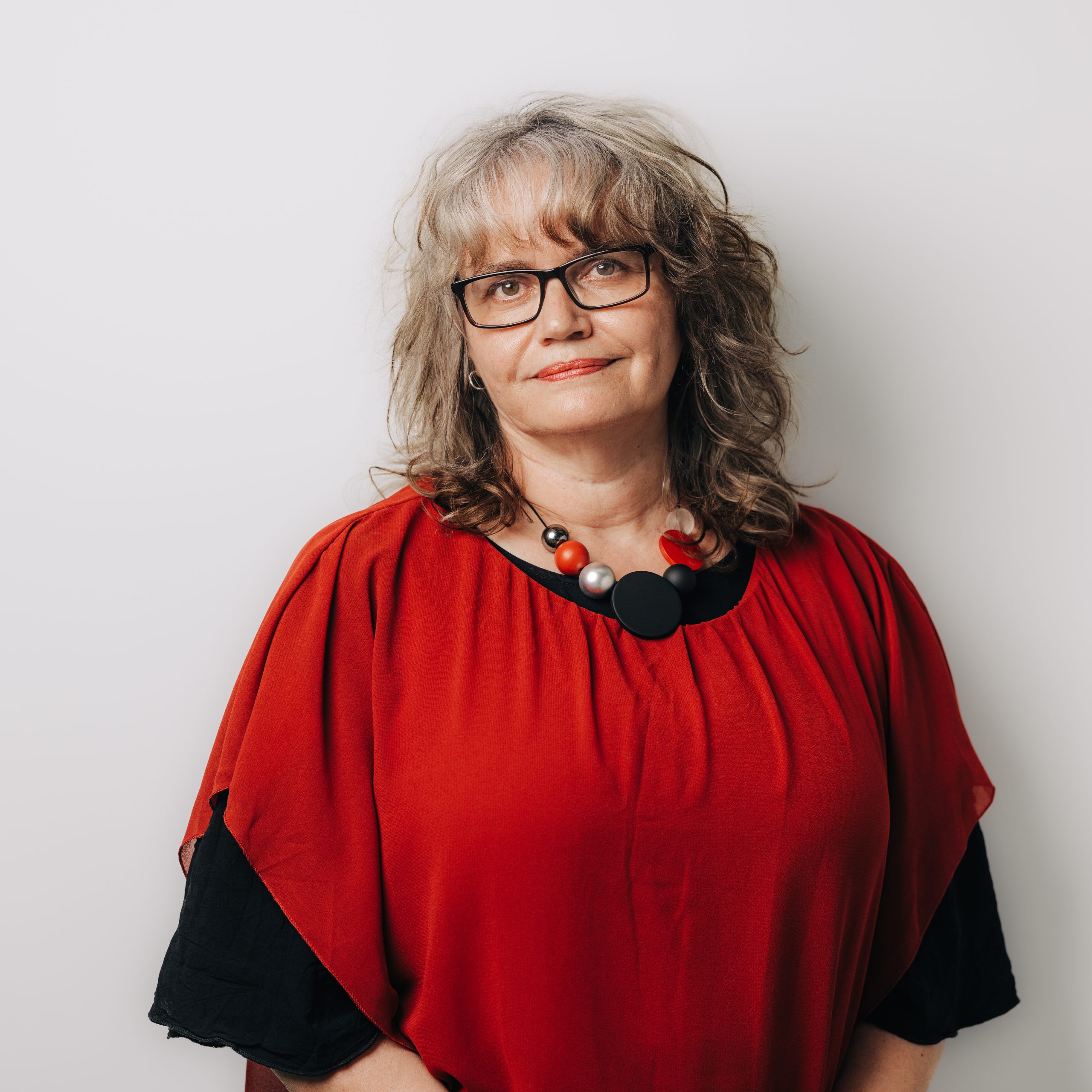 https://stage.haar-werk.ch/wp-content/uploads/2024/06/Marianne-Binggeli-scaled.jpg